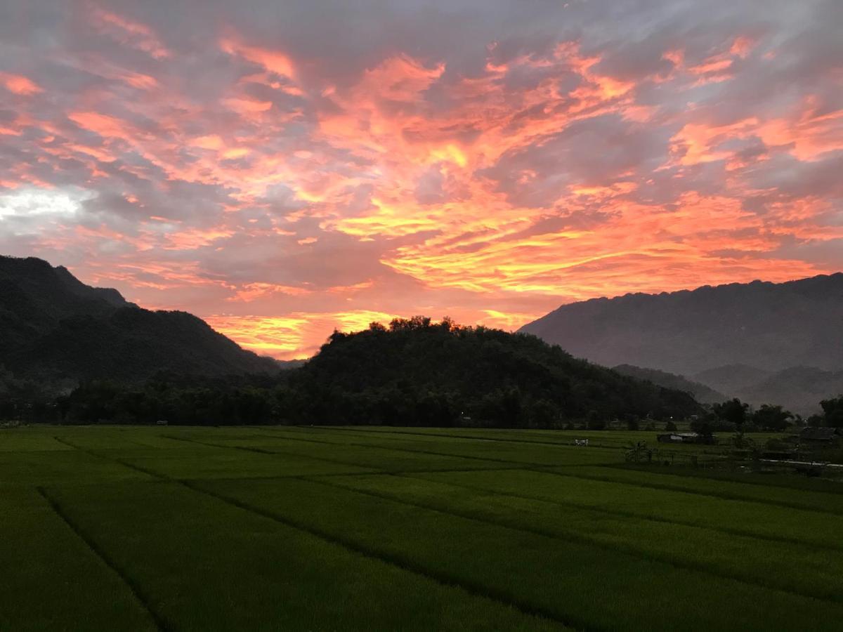 Готель Jomo House Mai Chau Hoa Binh Екстер'єр фото